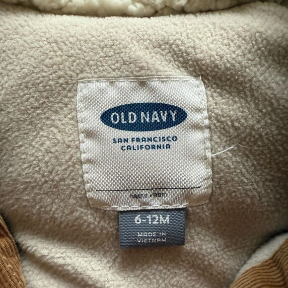 Old Navy Sherpa-Lined Corduroy Vest for Baby - Picture 4 of 5